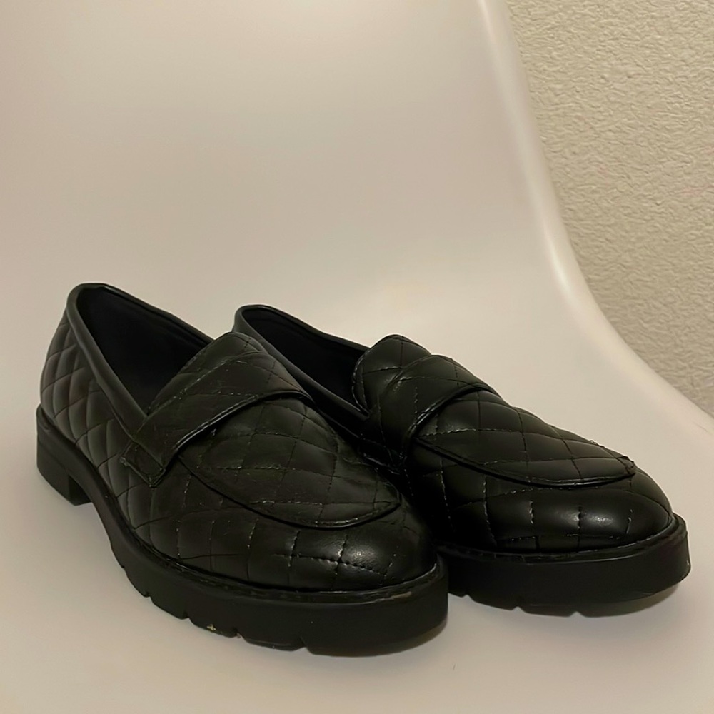 Black Women’s Loafers (Size 7.5)